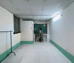 NGAY SÁT MẶT TIỀN HOÀNG DIỆU Q4 
XE HƠI NGAY NHÀ 
DIỆN TÍCH SỬ DỤNG 63 M2 
HƠN 4 TỶ VAY NGÂN