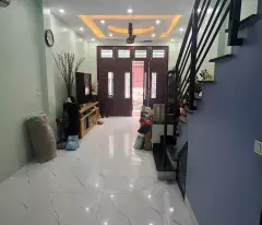 BÁN NHÀ NGÕ 209 AN DƯƠNG VƯƠNG - PHÚ THƯỢNG - TÂY HỒ - DIỆN TÍCH 64M - 5 TẦNG - GIÁ BÁN CHỈ 11,5