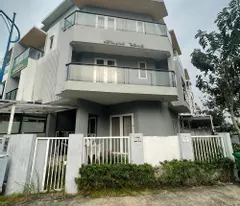 Căn góc Mega Village ngay trục đường chính, nhà hoàn thiện, sổ hồng, ngang 9.5m siêu đẹp