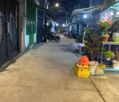 HOÀ HẢO - NGUYỄN TRI PHƯƠNG - QUẬN 10 - XE HƠI ĐỖ CỬA - LÔ GÓC THOÁNG MÁT - 35 M2 - 3 TẦNG BTCT -
