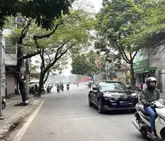 BÁN NHÀ DÂN XÂY TÔ HIỆU, HÀ ĐÔNG 45M2, GẦN PHỐ, Ô TÔ CẠNH NHÀ.
