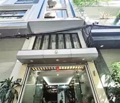 NHÀ ĐẸP TÔN ĐỨC THẮNG - ĐỐNG ĐA - 36M2 x 7T - MT 3.6M-12.2 TỶ-Ô TÔ VÀO NHÀ-PHÂN LÔ