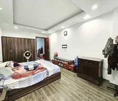 NHÀ ĐẸP TÔN ĐỨC THẮNG - ĐỐNG ĐA - 36M2 x 7T - MT 3.6M-12.2 TỶ-Ô TÔ VÀO NHÀ-PHÂN LÔ