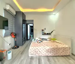 Bán Nhà Nguyễn Văn Công 3 Tầng Kế C.Viên Gia Đình Nhỉnh 4 Tỉ