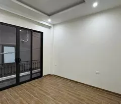 PHÂN LÔ Ô TÔ VÀO NHÀ PHỐ THÁI HÀ - ĐỐNG ĐA - 40M2 x 4T - MT 4M - 13.2 TỶ -NHÀ SÁT PHỐ