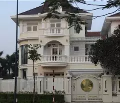 Bán biệt thự khu C Ciputra 220m2 hướng Nam view công viên 65ha cực hót