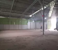 CHO THUÊ XƯỞNG MẶT TIÈN 700M Giá 45tr Thới Tam Thôn Đường Xe Container vào tới xưởng