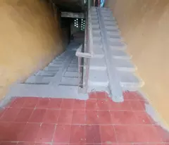 Bán căn hộ tập thể Thái Thịnh, 60m2, 2pn,  ô tô đỗ chân cầu thang. Nhỉnh 3 tỷ