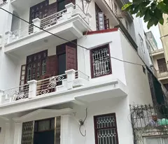 #Việt hưng - Nhà đẹp long lanh - full nội thất sịn sò
 Ô tô đỗ cổng - i Giá chỉ hơn 4.8 tỉ