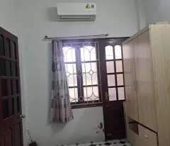 Bán nhà Tam Trinh giá 3.3 tỷ, diện tích 30m2, 3 tầng, mặt tiền 7.5m