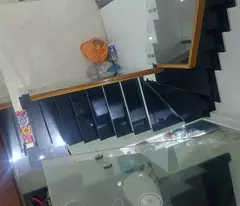 Chính chủ cần Bánnhà 
66m 3 tầng 3 ngủ 3 wc pt sân phơi 
Hướng Đông tt 
Bìa nở hậu ngang 4,65m