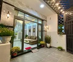 Giảm 300tr! Nhà Quang Trung, Gò Vấp 136m², 2 Căn: Ở & Cho Thuê 12tr/th, Giá 9.38 Tỷ TL