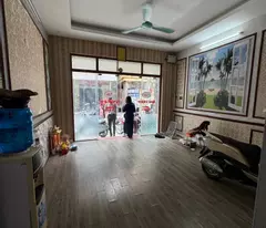 GIẢM SỐC 3 TỶ nhà 5 tầng * 51m2, đường Kim Giang, Quận Hoàng Mai sổ đỏ chính chủ
