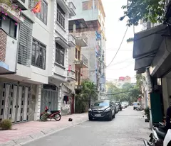 HOT HOT Nhà 5 tầng Kim Giang giảm sốc 3 Tỷ bán trước TẾT- nhanh tay thì còn