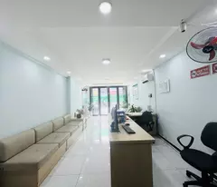 Bán nhà mặt tiền kinh doanh Ba Tháng Hai, P12, Q11, 81m2. 3 tầng, giá rẻ