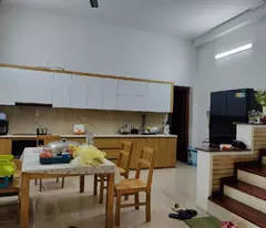 NHỈNH 7 TỶ SỞ HỮU CĂN NHÀ SIÊU HIẾM PHỐ NGUYỄN VĂN LINH – LÔ GÓC, Ô TÔ ĐỖ CỬA, DÂN XÂY 61M2 4 TẦNG