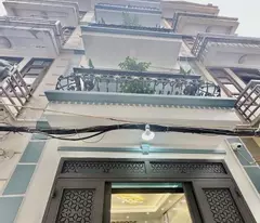 BÁN NHÀ KIM GIANG, HOÀNG MAI, Ô TÔ ĐỖ CỬA, 61S RA PHỐ, 39M2, 7.95 TỶ(CTL)