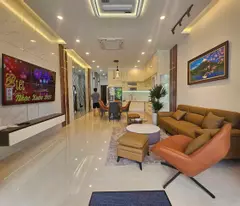 NHÀ PHỐ (5x25) CÓ THANG MÁY MẶT TIỀN HIÊP THÀNH 18, QUẬN 12 GIÁ HẤP DẪN