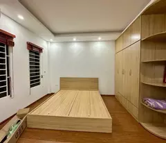 Bán Nhà Phan Đình Giót, 48m², Ngõ Thông, Ô Tô, Thoáng Sáng, Giá Chỉ 6.45 Tỷ