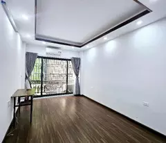 Bán nhà minh khai gốc đề 5 tầng long lanh ở ngay ô tô kinh doanh hoàng mai