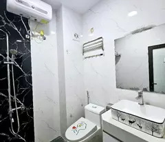 Bán nhà minh khai gốc đề 5 tầng long lanh ở ngay ô tô kinh doanh hoàng mai
