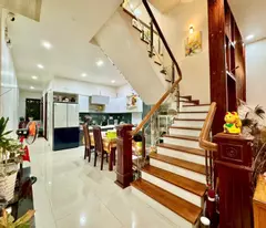 GẤP BÁN NHÀ 3 TẦNG, 3 MÊ FULL NỘI THẤT CAO CẤP - ĐỐI DIỆN BẾN XE - TỐNG DUY TÂN -LIÊN CHIẾU - GIÁ