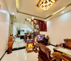 GẤP BÁN NHÀ 3 TẦNG, 3 MÊ FULL NỘI THẤT CAO CẤP - ĐỐI DIỆN BẾN XE - TỐNG DUY TÂN -LIÊN CHIẾU - GIÁ
