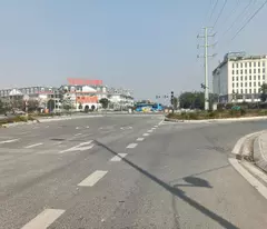 Đất Trịnh Văn Bô 68m2- MT 5.6m, đường thông ô tô, 2 thoáng, giá 8.tỷ7