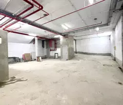 TÒA BUILDING VP CẦU GIẤY, 240/280M x 10T, MT 18M, VỈA HÈ Ô TÔ TRÁNH, 142 TỶ