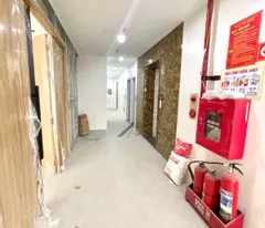 TÒA BUILDING VP CẦU GIẤY, 240/280M x 10T, MT 18M, VỈA HÈ Ô TÔ TRÁNH, 142 TỶ