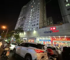 Bán trường Cao Đẳng ngang 56m gần Phan Văn Hớn Q12 6 tầng 4760m2 220 phòng học 270 tỷ.