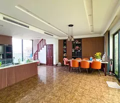 Chuyển về Hạ Long bán 180,4m2 hai căn Shophouse Khai Sơn, đập thông, view hồ điều hòa siêu đẹp