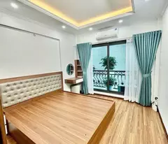 Bán Nhà KIM GIANG, 39m2, 4 Tầng, Nhỉnh 7 Tỷ, Ô Tô Đỗ Cửa, 20m Ra Mặt Phố