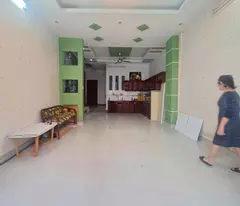 Xuất cảnh giảm giá mạnh cần bán nhanh nhà đẹp, xây dựng kiên cố tại Bình thạnh
