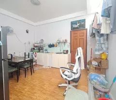 Xuất cảnh giảm giá mạnh cần bán nhanh nhà đẹp, xây dựng kiên cố tại Bình thạnh