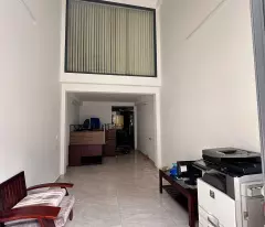 Cho thuê nhà nguyên căn mặt tiền đường Huỳnh Văn Bánh tiện kinh doanh