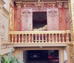Biệt Thự Đẳng Cấp Gỗ Gõ Đỏ Nguyên Khối Dát Vàng 24K – 5 Phút Ra Sân Bay, Trung Tâm Gò Vấp, 600m2,