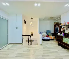 Bán nhà Biệt thự Nguyễn Thị Thập - Nguyễn Văn Linh, 8x17.5m, 3T - 5PN, 4WC, 16.5 tỷ.