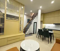 BÁN NHÀ PHỐ NGÔ QUYỀN, Ô TÔ, THOÁNG SÁNG RỰC RỠ, 30m, 5.9 tỷ