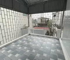 BÁN NHÀ PHỐ NGÔ QUYỀN, Ô TÔ, THOÁNG SÁNG RỰC RỠ, 30m, 5.9 tỷ