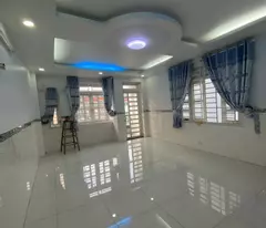 Bán nhà HXH hạ chào 2.7 tỷ. Trần Thái Tông, P15, Tân Bình, 96m2, 4 tầng, ngang 6m