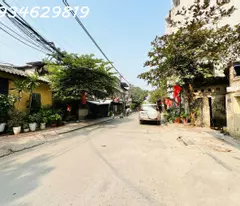 Bán nhà tập thể ngõ  Quang Trung Hà Đông Hà Nội.
Tầng 1 oto vào tận nơi