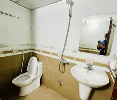 Bán nhà tập thể ngõ  Quang Trung Hà Đông Hà Nội.
Tầng 1 oto vào tận nơi