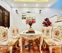 Nhà mặt phố Quan Nhân, Thanh Xuân - vị trí vàng
