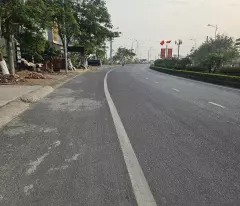 SIÊU HOT! BÁN 5 LÔ ĐẤT VÀ NHÀ 4 TẦNG TẠI VÒNG XOAY KIM ĐÀO, TT THỨA, LƯƠNG TÀI, BẮC NINH
