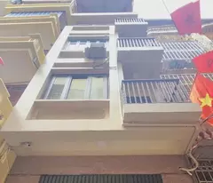 BÁN NHÀ KHƯƠNG TRUNG, THANH XUÂN, 61S RA PHỐ, 3 GÁC TRÁNH, 46M2, 7.5 TỶ(CTL)