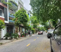 KHU VIP THĂNG LONG - BÁN NHÀ 4 TẦNG ĐẸP KIÊN CỐ HÒA CƯỜNG - GIÁ NHỈNH 5 TỶ NỞ HẬU TÀI LỘC