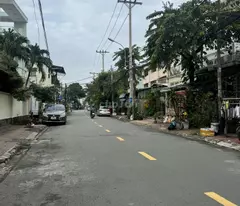Nhà MTKD Phước Bình, 2 Tầng, ngang 4.5m, gần Global city, nhỉnh 4.5 tỷ