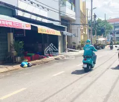 CHO THUÊ 2600m2 KHO - BÃI TRỐNG TẠI HÓC MÔN