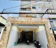 SIÊU PHẨM NHÀ PHỐ CÓ THANG MÁY (5x26) MẶT TIỀN HIỆP THÀNH 18, Q12 GIÁ RẺ